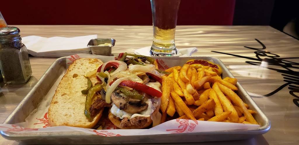 Sports Bar & Grill | 1550 Ingram Blvd, West Memphis, AR 72301, USA | Phone: (800) 467-6182