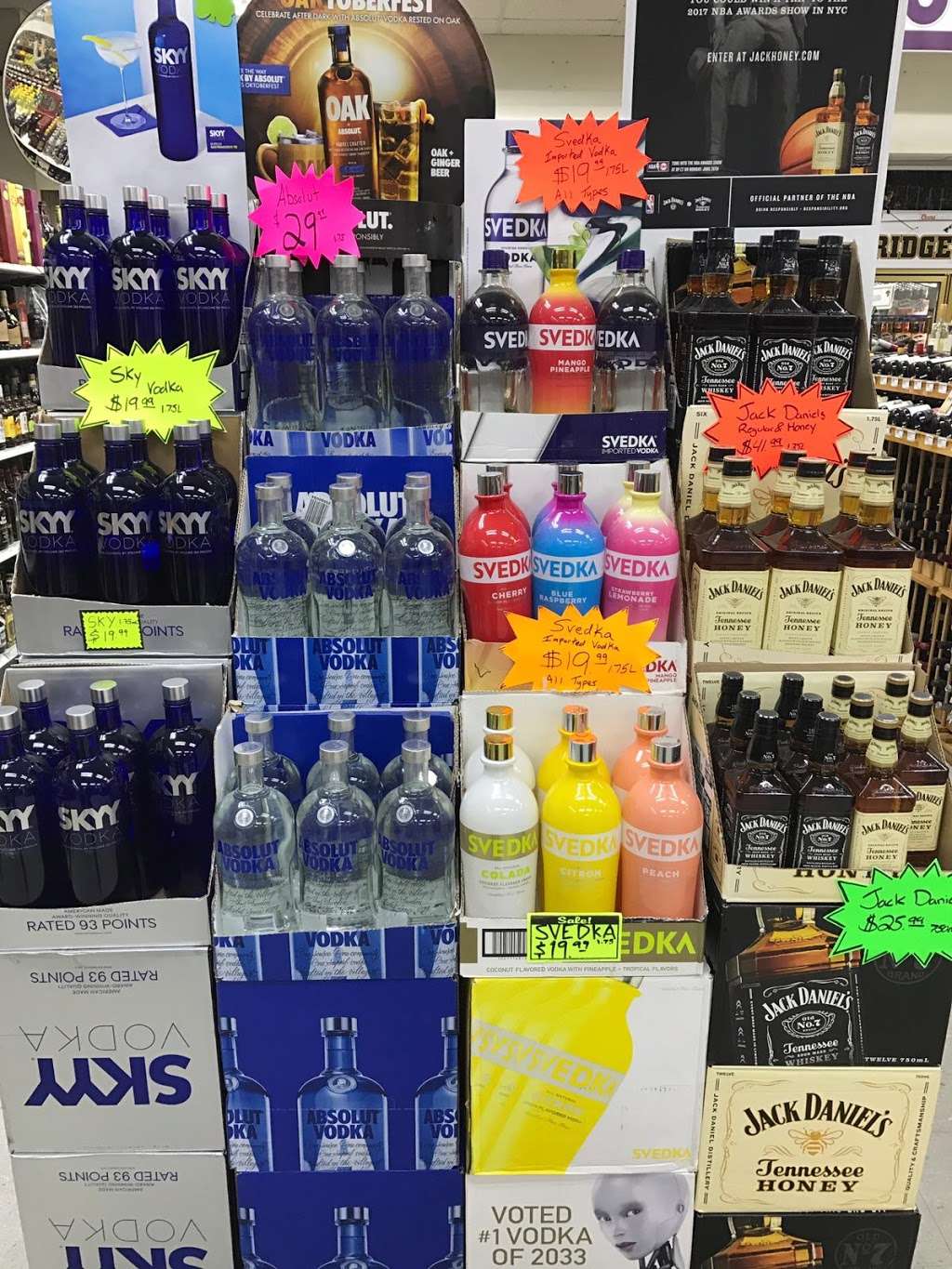 East Bridgewater Liquors | 1986, 225 Bedford St, East Bridgewater, MA 02333, USA | Phone: (508) 350-0056