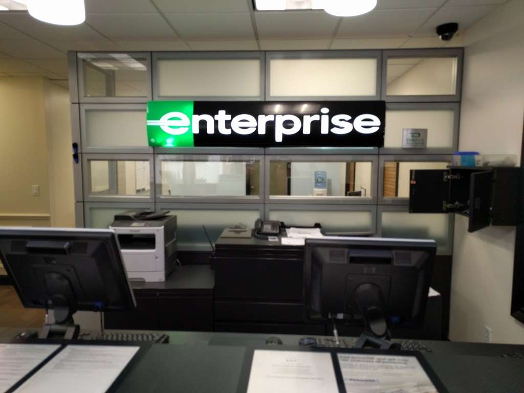 Enterprise Rent-A-Car | 393 Ramapo Valley Rd, Oakland, NJ 07436, USA | Phone: (201) 651-0808