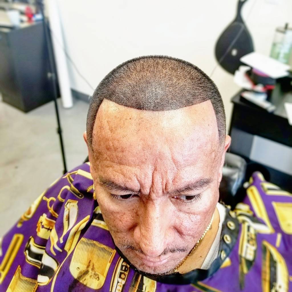 ICON Barber Lounge | 2018 S Craycroft Rd, Tucson, AZ 85711, USA | Phone: (520) 481-4469