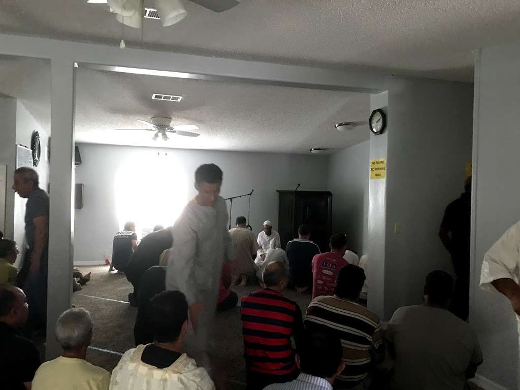 Davenport muslim Mosque | 1624 Florida Development Rd, Davenport, FL 33837, USA