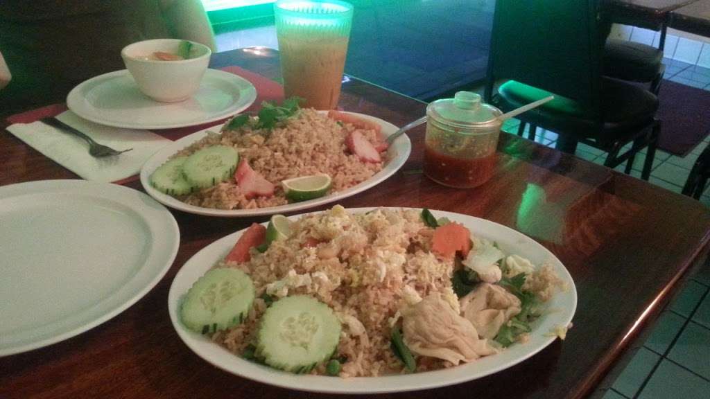 Awesome Thai Cuisine | 18505 Victory Blvd, Reseda, CA 91335 | Phone: (818) 344-1677