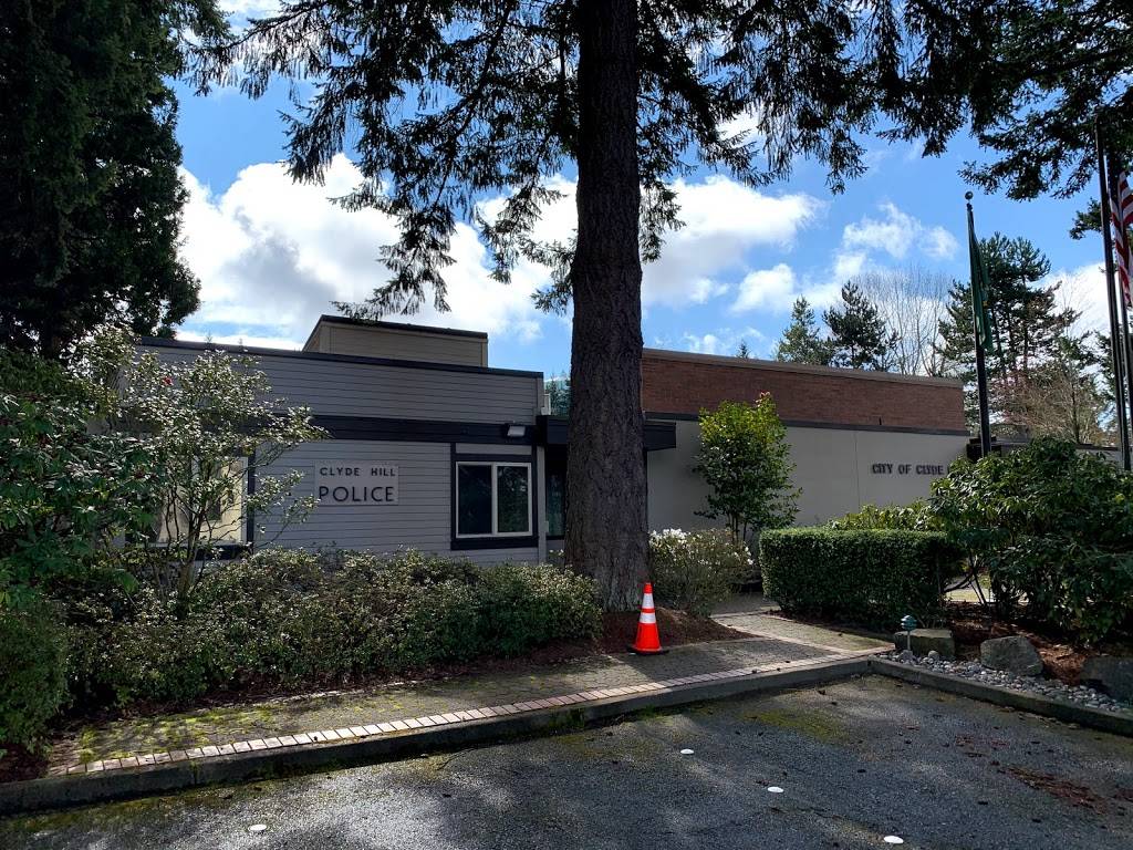 Clyde Hill City Hall | 9605 NE 24th St, Clyde Hill, WA 98004, USA | Phone: (425) 453-7800