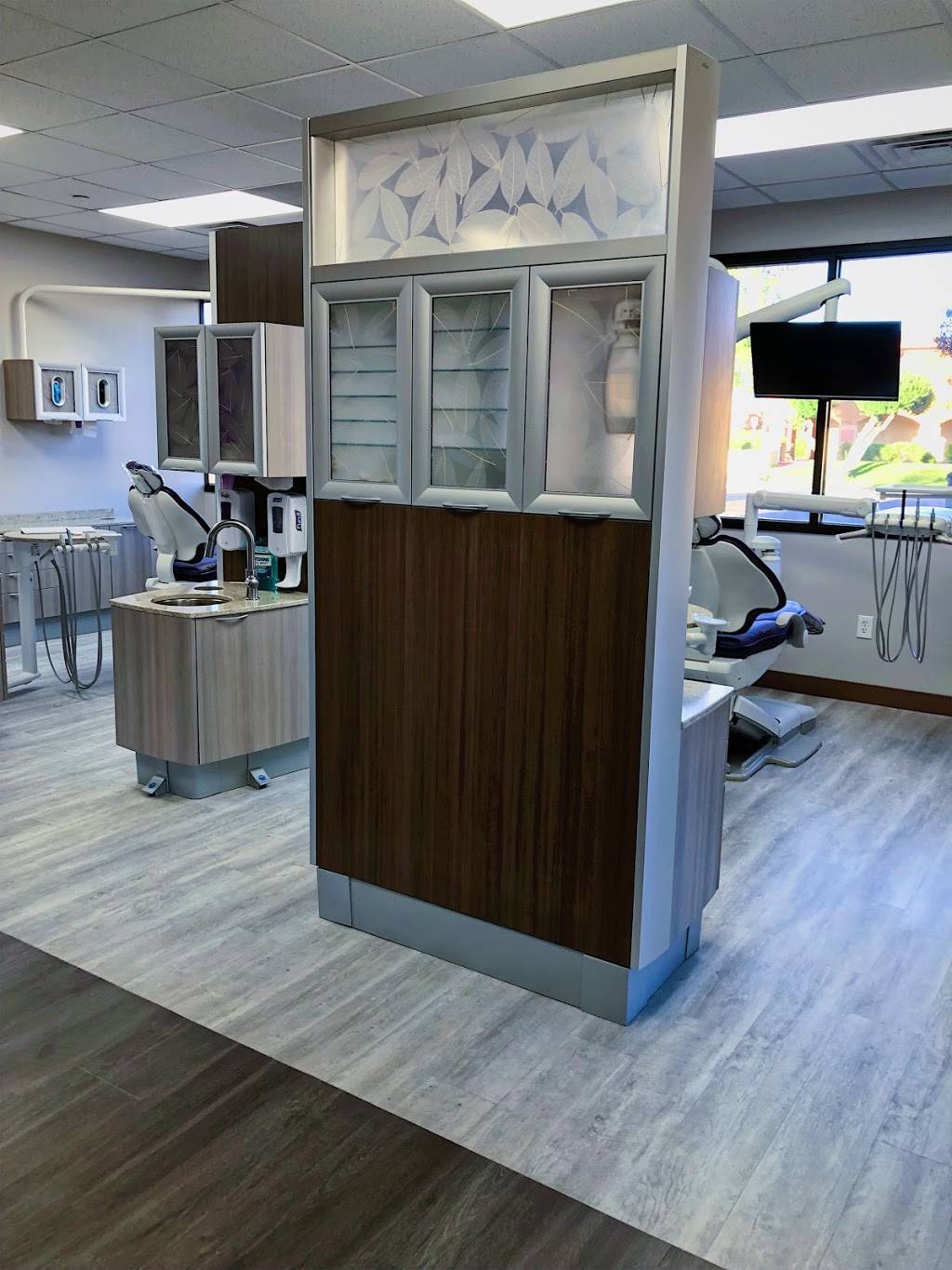 Scottsdale Dental Center | 5900 N Granite Reef Rd #100, Scottsdale, AZ 85250, USA | Phone: (480) 977-1440