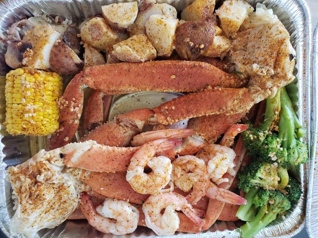 Nemos Seafood Restaurant | 230 Rhode Island Ave, East Orange, NJ 07018, USA | Phone: (973) 266-1000