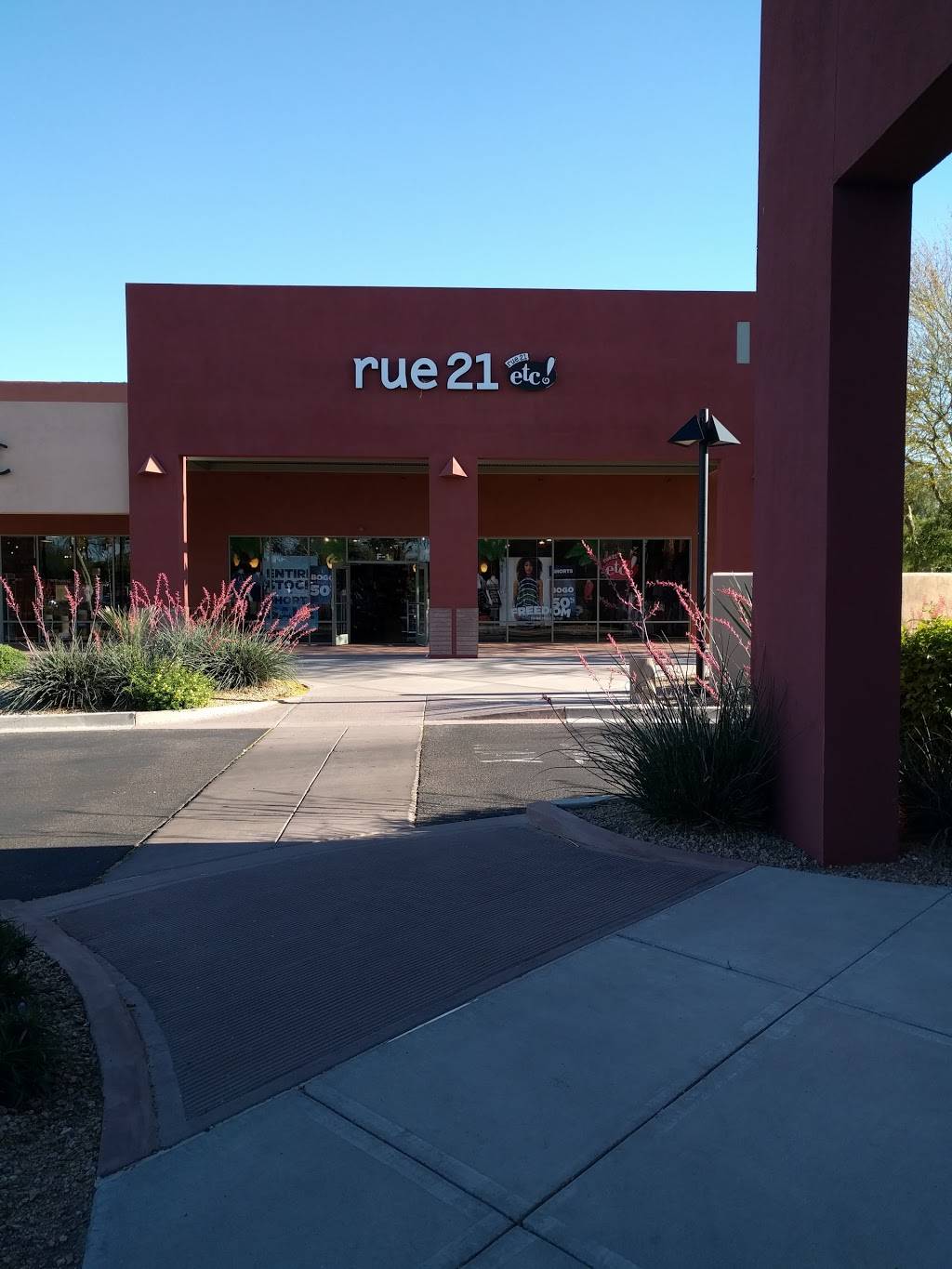 rue21 | 1400 North Litchfield Road Space F1, Goodyear, AZ 85395, USA | Phone: (623) 935-2201