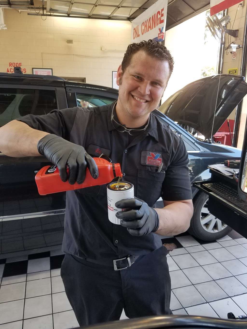 Valvoline Instant Oil Change | 8122 Masi Dr, Rancho Cucamonga, CA 91730 | Phone: (909) 484-0610