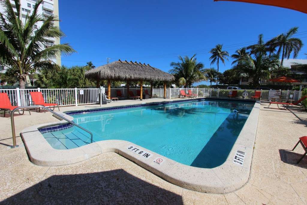 Oceans Beach Resort & Suites | 300 S Ocean Blvd, Pompano Beach, FL 33062, USA | Phone: (954) 942-2030