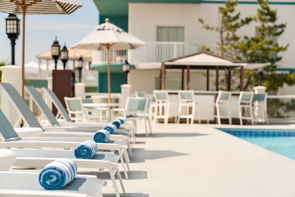 DoubleTree by Hilton Ocean City Oceanfront | 3301 Atlantic Ave, Ocean City, MD 21842, USA | Phone: (410) 289-1234