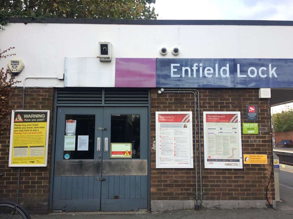 Enfield Lock | Enfield EN3 6AA, UK