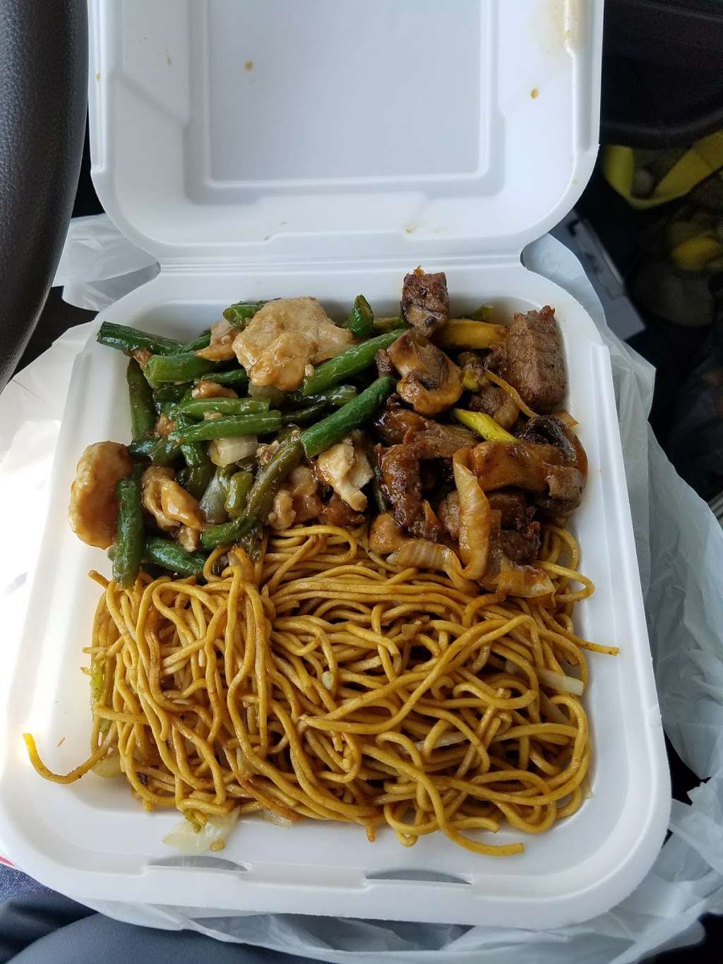 Panda Express | 8255 E 96th St, Indianapolis, IN 46256 | Phone: (317) 845-9209