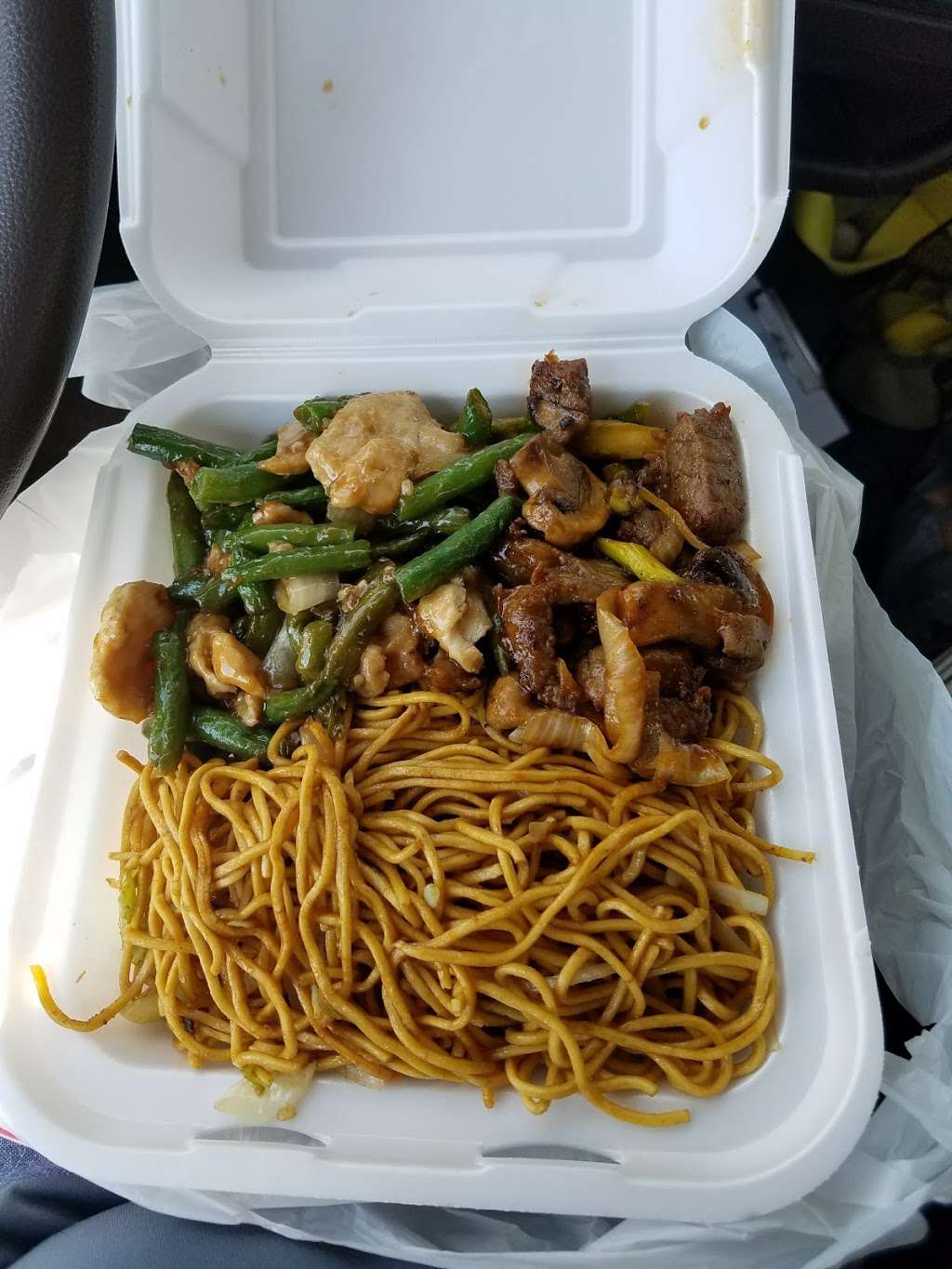 Panda Express | 8255 E 96th St, Indianapolis, IN 46256, USA | Phone: (317) 845-9209