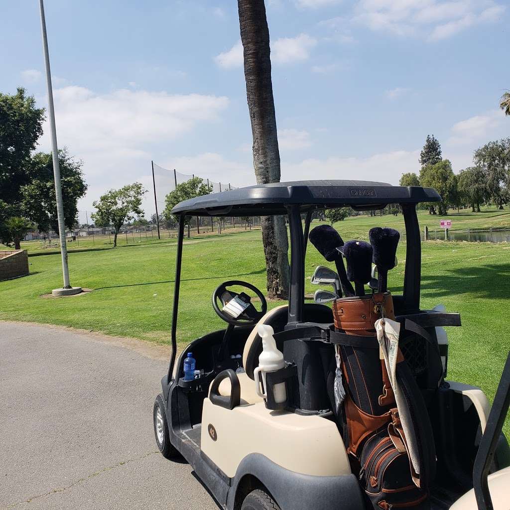 Whispering Lakes Golf Course | 2525 E Riverside Dr, Ontario, CA 91761 | Phone: (909) 923-3673