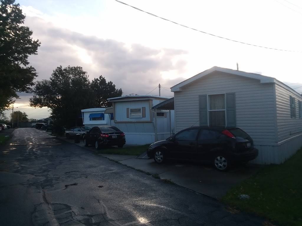 Millers Mobile Home Pk LLC | 8125 Russell Ln, Cleveland, OH 44144 | Phone: (216) 651-5400