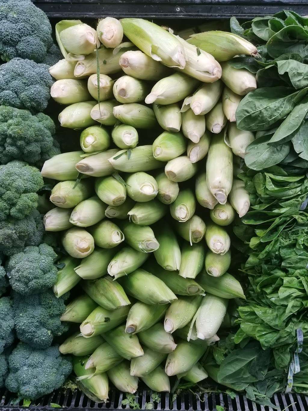 El Rancho Market | 217 N Main St, Lake Elsinore, CA 92530, USA | Phone: (951) 674-8579