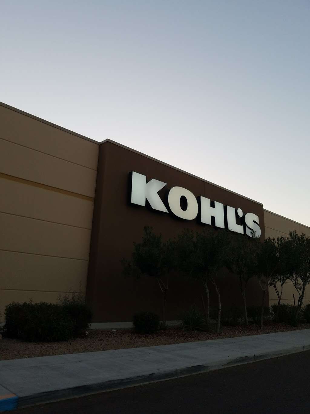 Kohls Tolleson | 3000 S 99th Ave, Tolleson, AZ 85353, USA | Phone: (623) 936-0248