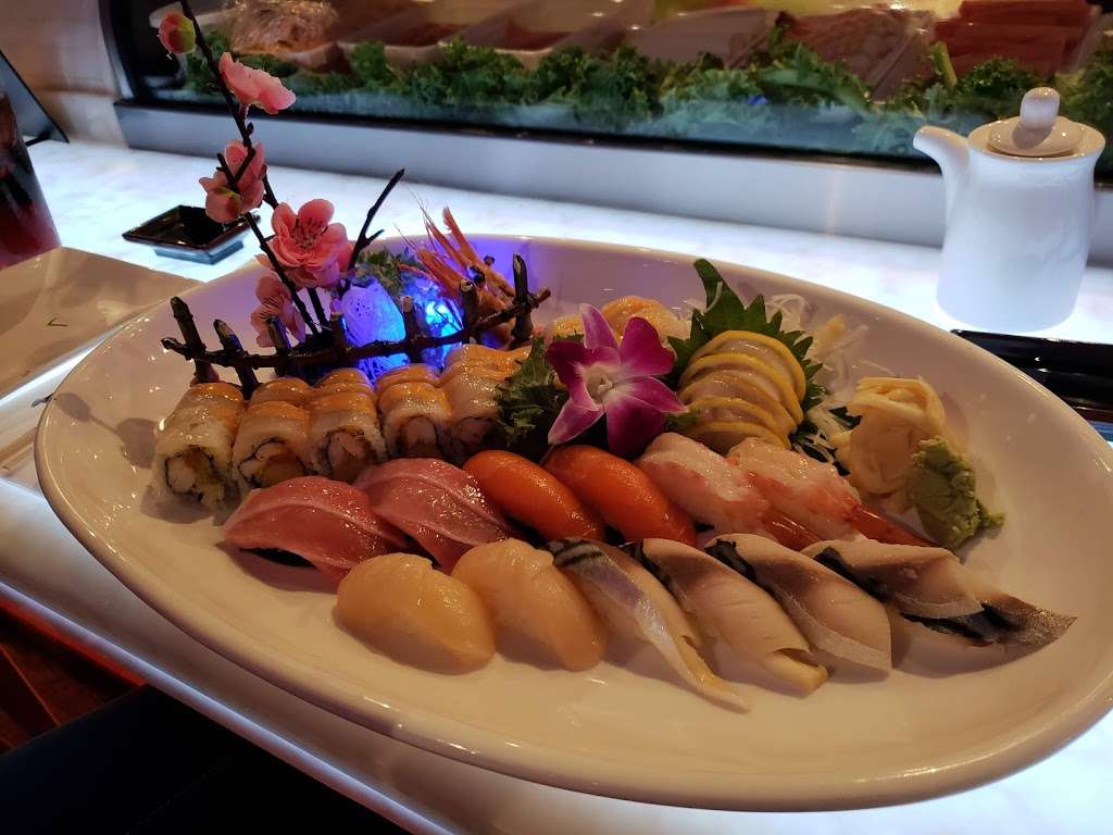 Ginza Sushi | 147 Ritchie Hwy F, Severna Park, MD 21146, USA | Phone: (410) 777-9393