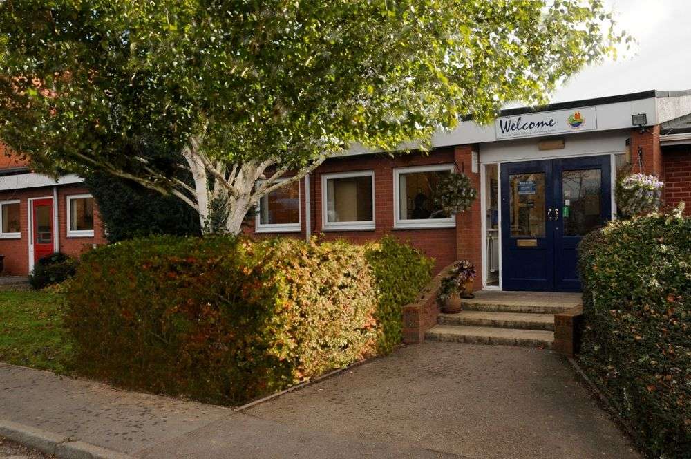 Wateringbury C Of E Primary School | 147 Bow Rd, Wateringbury, Maidstone ME18 5EA, UK | Phone: 01622 812199
