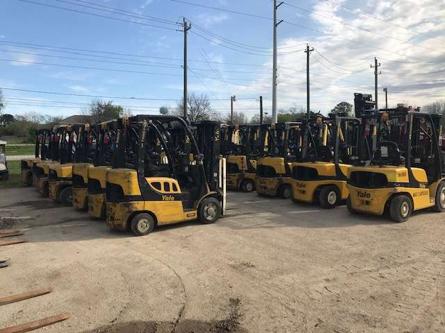 Southeast Forklifts of Houston - Used Forklift Equipment Sales | 2121 East Fwy, Baytown, TX 77521, USA | Phone: (281) 393-7202