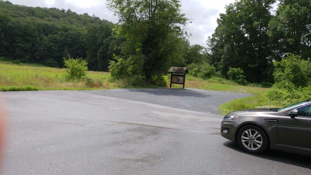 Appalachian Trail Parking | Elk Pen, Southfields, NY 10975, USA