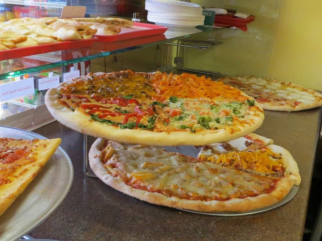 Pizza Heaven | 357 Old Forge Hill Rd #600, New Windsor, NY 12553, USA | Phone: (845) 569-8888