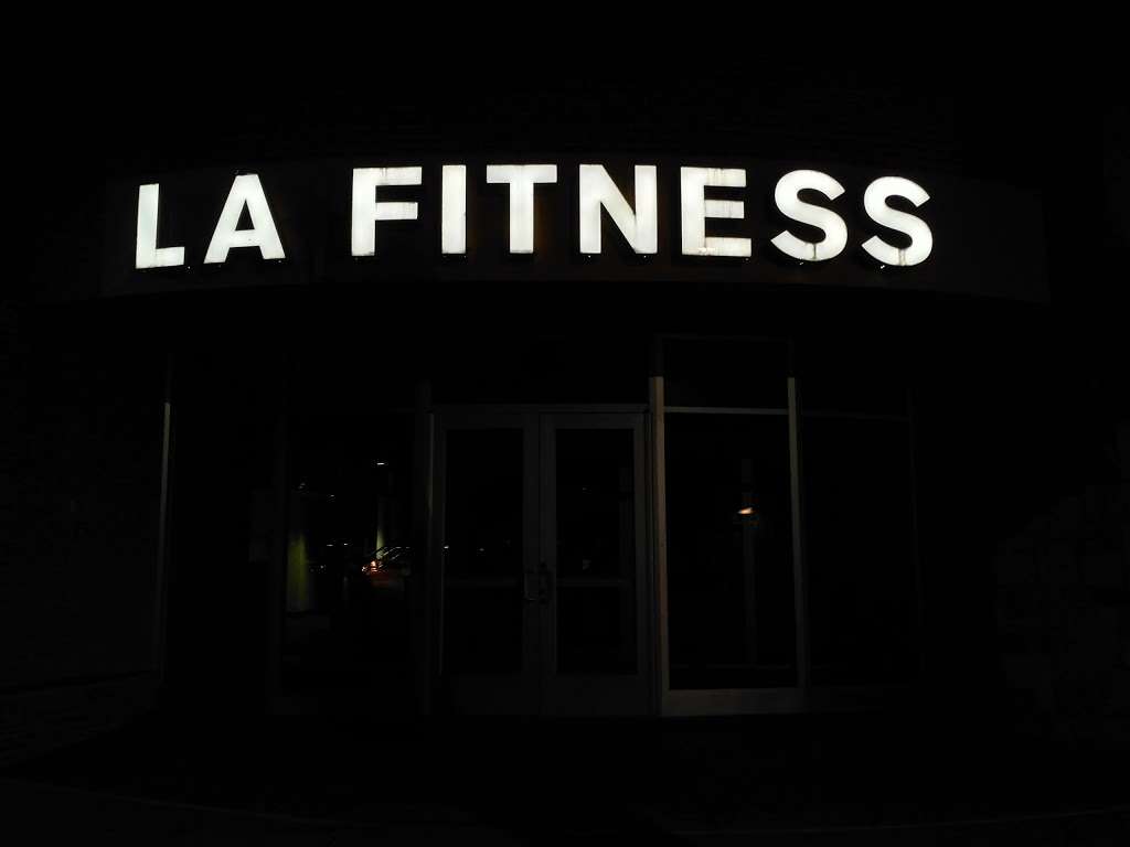LA Fitness | 52 6th St, Stamford, CT 06905, USA | Phone: (203) 353-8810