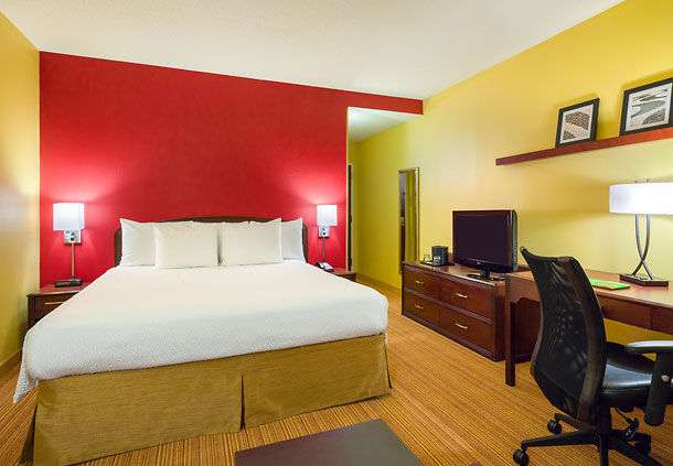 Courtyard by Marriott Wilmington Brandywine | 320 Rocky Run Pkwy, Wilmington, DE 19803 | Phone: (302) 477-9500