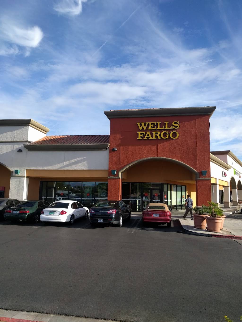 Wells Fargo Bank | 445 E Windmill Ln Ste 2D, Las Vegas, NV 89123, USA | Phone: (702) 269-4011