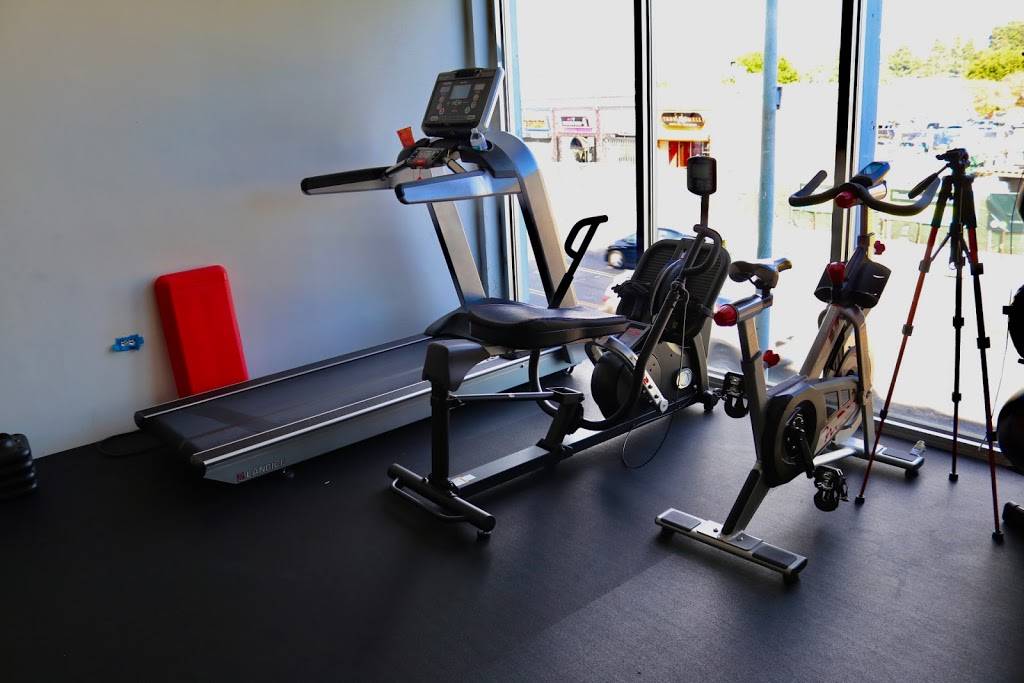 NEW BODY PERSONAL TRAINING STUDIO | 4343 Crenshaw Blvd Suite 200, Los Angeles, CA 90008, USA | Phone: (323) 702-7844