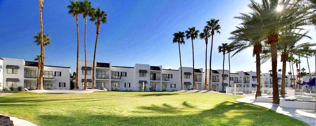 Serene, a Vegas Resort | 455 E Harmon Ave, Las Vegas, NV 89169, USA | Phone: (702) 369-2281