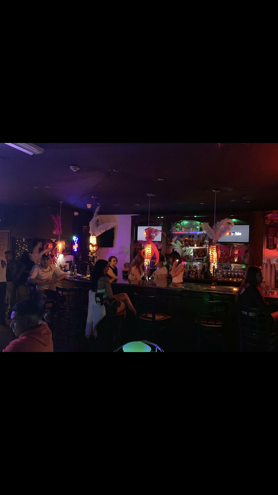 HOOKAHS Bar and Grill | 3496 NW 32nd Ave, Miami, FL 33142, USA | Phone: (305) 209-0431