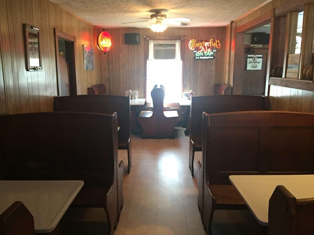 Jakes Place | 3557 Old U.S. 22, Hamburg, PA 19526 | Phone: (610) 562-7827