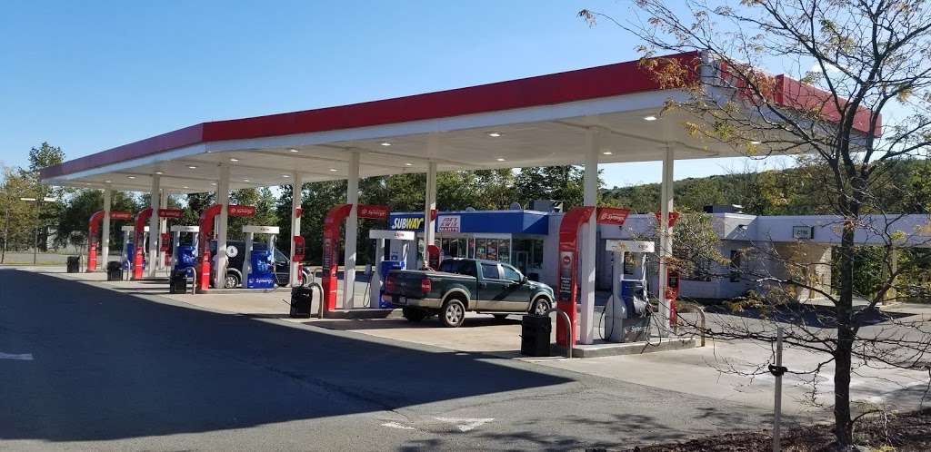 Exxon | 1125 Texas Palmyra Hwy, Honesdale, PA 18431, USA | Phone: (570) 253-6185