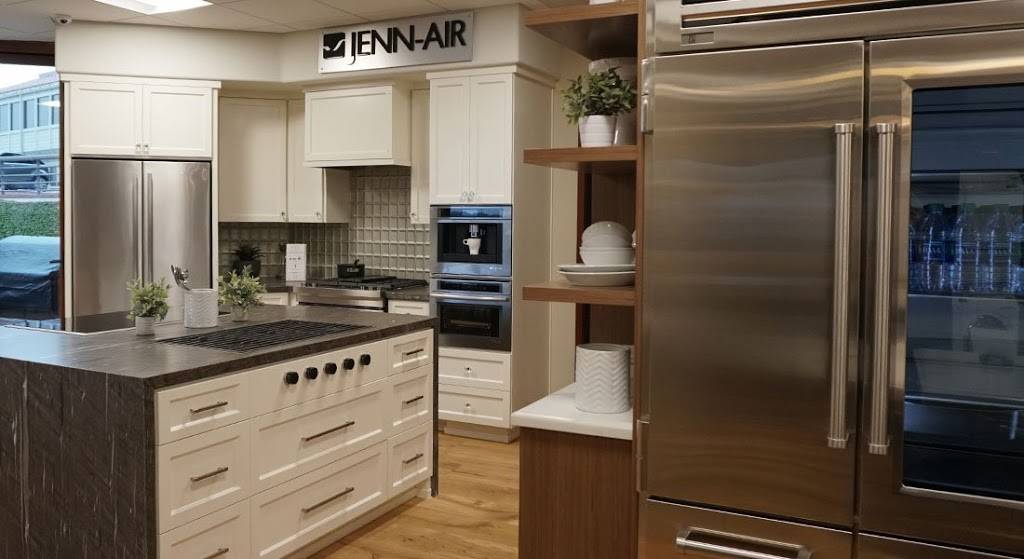 Lars Home & Kitchen Appliances Showroom | 5925 Kearny Villa Rd #100a, San Diego, CA 92123, USA | Phone: (858) 583-7550