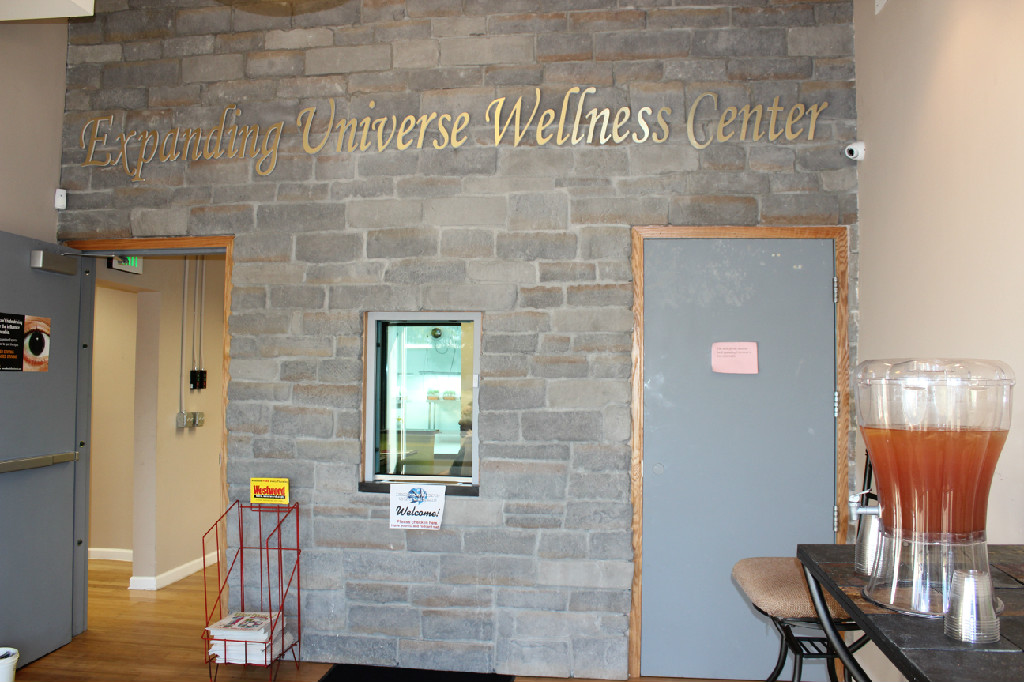 Expanding Universe Wellness | 3814 Walnut St, Denver, CO 80205, USA | Phone: (303) 308-0420