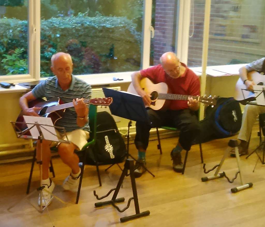 Guitar Lessons @ Meopham Village Hall | Wrotham Rd, Meopham, Gravesend DA13 0AT, UK | Phone: 07762 141221