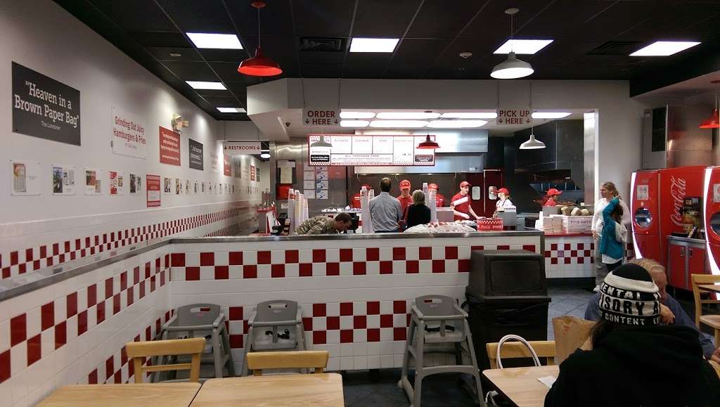 Five Guys | 254 N West End Blvd, Quakertown, PA 18951, USA | Phone: (215) 536-0555