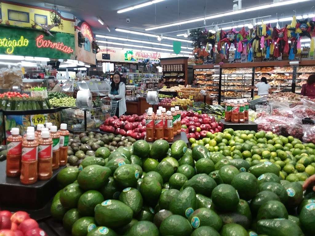 Vallarta Supermarkets | 757 S Workman St, San Fernando, CA 91340, USA | Phone: (818) 365-8603