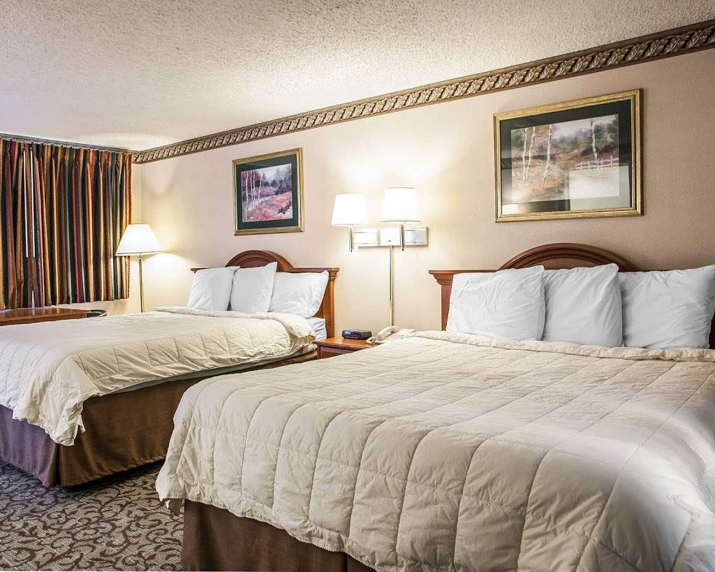 Econo Lodge | 448 Route 206 South, Newton, NJ 07860, USA | Phone: (973) 383-3922