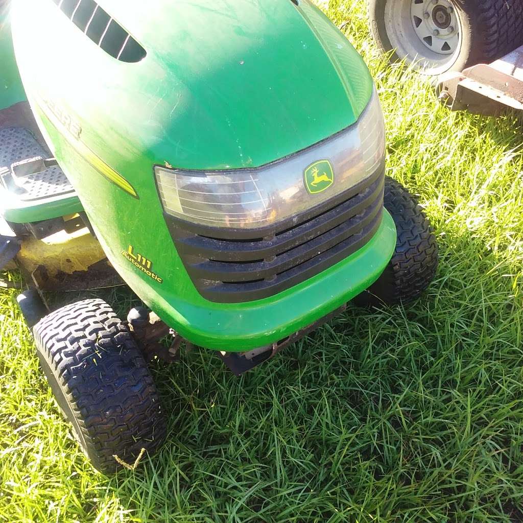 Commercial Lawn Equipment | 825 Creative Dr, Lakeland, FL 33813, USA | Phone: (863) 648-4498