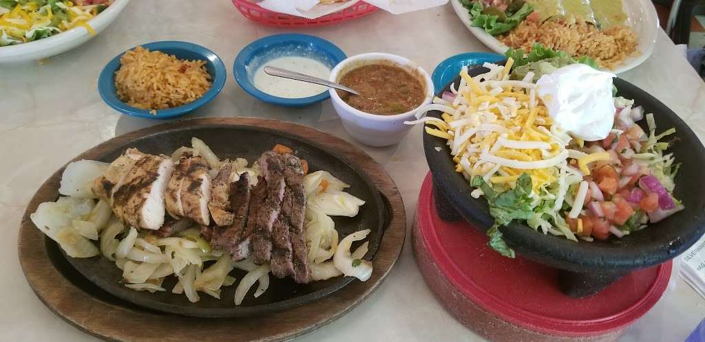 Chuys | 20975 Gulf Fwy, Webster, TX 77598, USA | Phone: (281) 554-2489