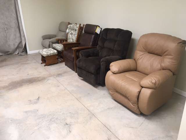 Jeffs Furniture & Mattress Outlet | 8241 Swift Rd, Oakboro, NC 28129, USA | Phone: (704) 485-8078