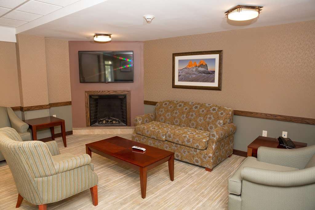 Island Assisted Living | 820 Front St, Hempstead, NY 11550, USA | Phone: (516) 564-1100