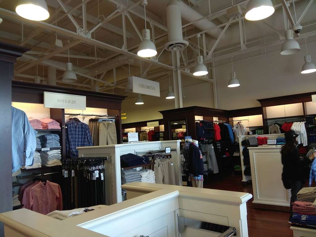 Polo Ralph Lauren Factory Store | 2796 Tanger Way Space 2132, Suite 100, Barstow, CA 92311, USA | Phone: (760) 253-5333