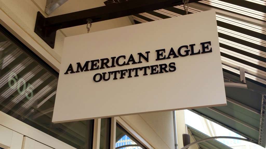 AEO Factory Store | 5885 Gulf Fwy Suite 605, Texas City, TX 77591, USA | Phone: (281) 534-4769