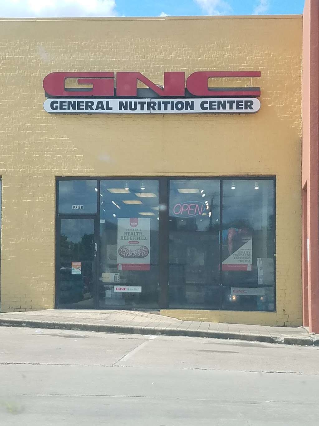 GNC | 9730 Fondren Rd, Houston, TX 77096, USA | Phone: (713) 270-5115