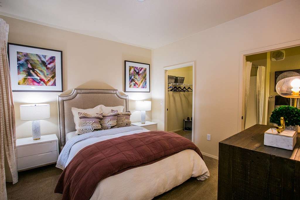 Versante Apartment Homes | 11120 W Van Buren St, Avondale, AZ 85323, USA | Phone: (602) 313-8195