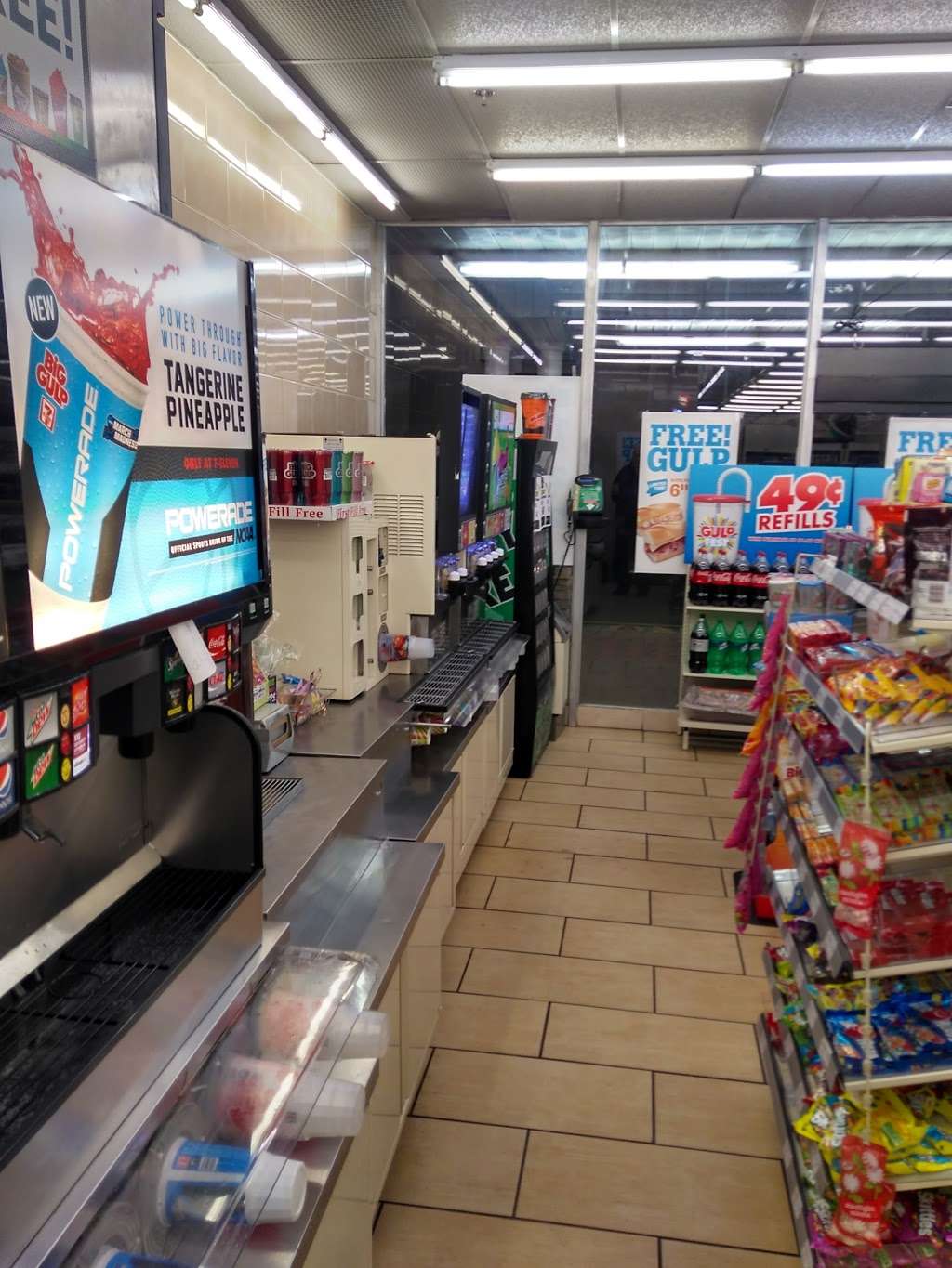 7-Eleven | 307 Valley Rd, Wayne, NJ 07470, USA | Phone: (973) 646-8800