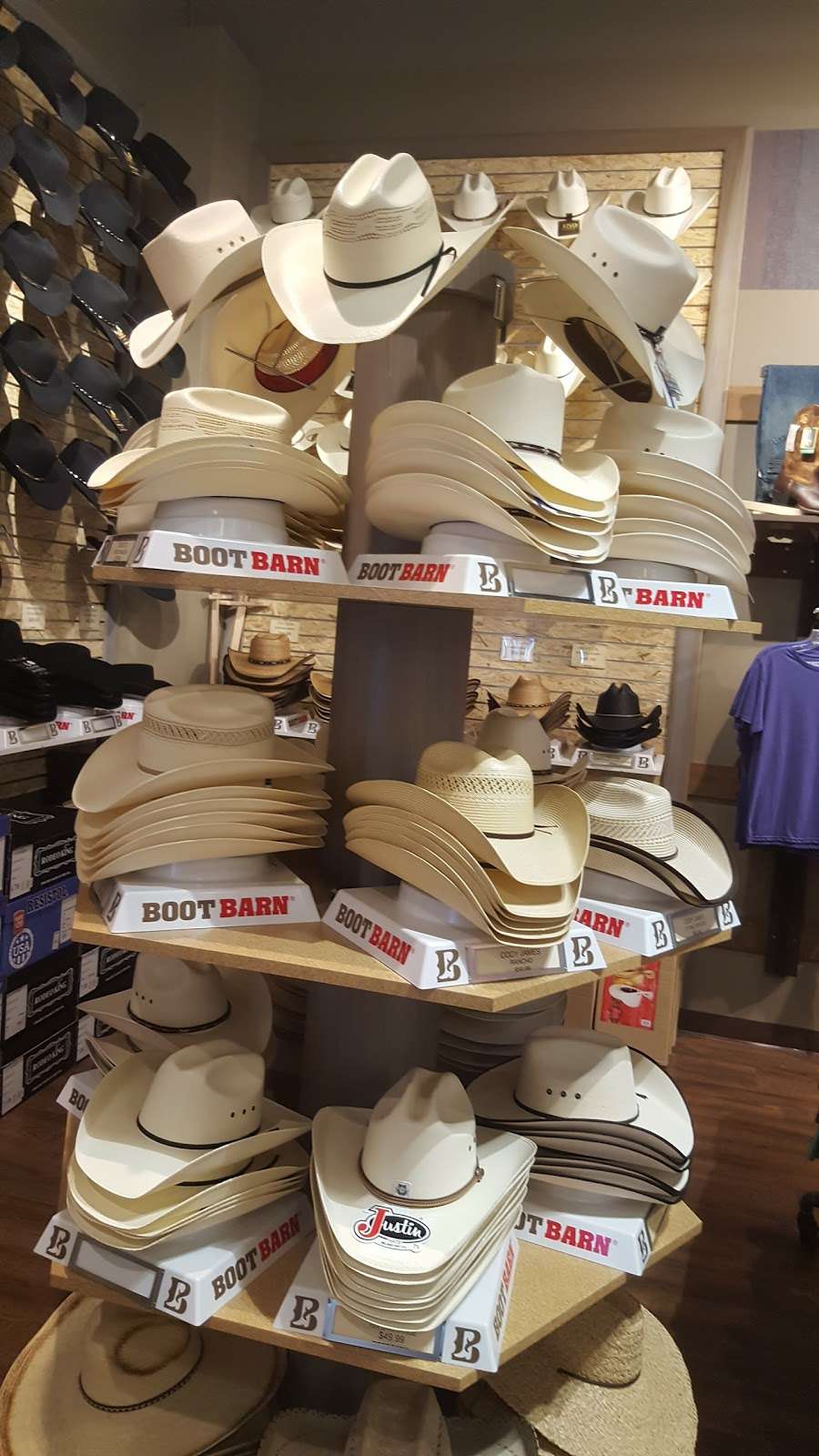 Boot Barn | 640 Centerview Blvd, Kissimmee, FL 34741, USA | Phone: (407) 343-8148