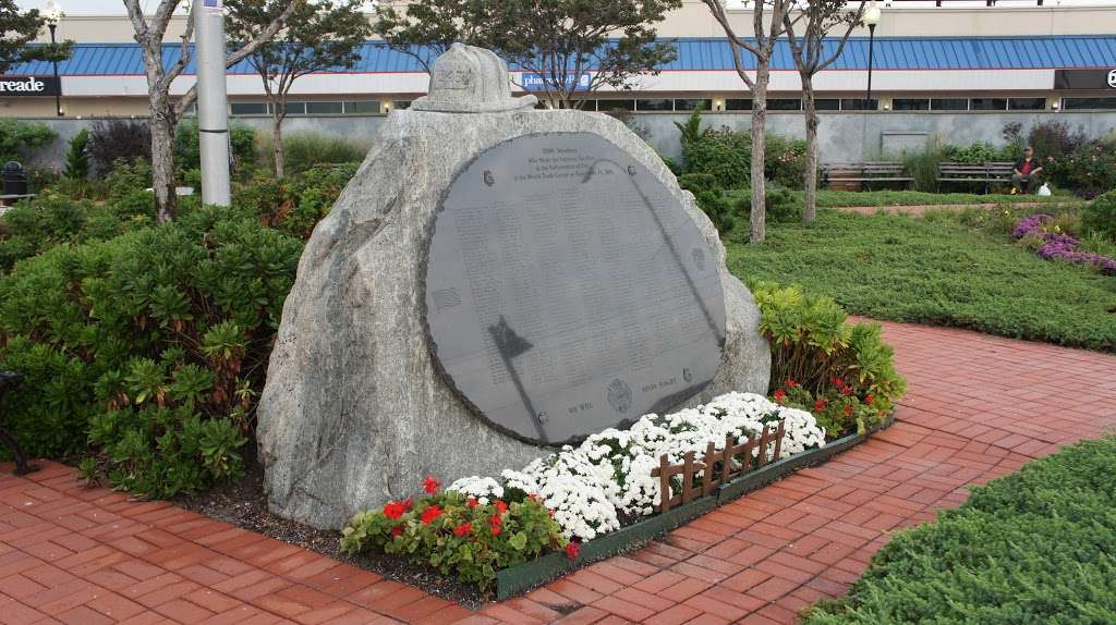 September 11th Memorial Park | Beach Channel Dr, Rockaway Park, NY 11694, USA